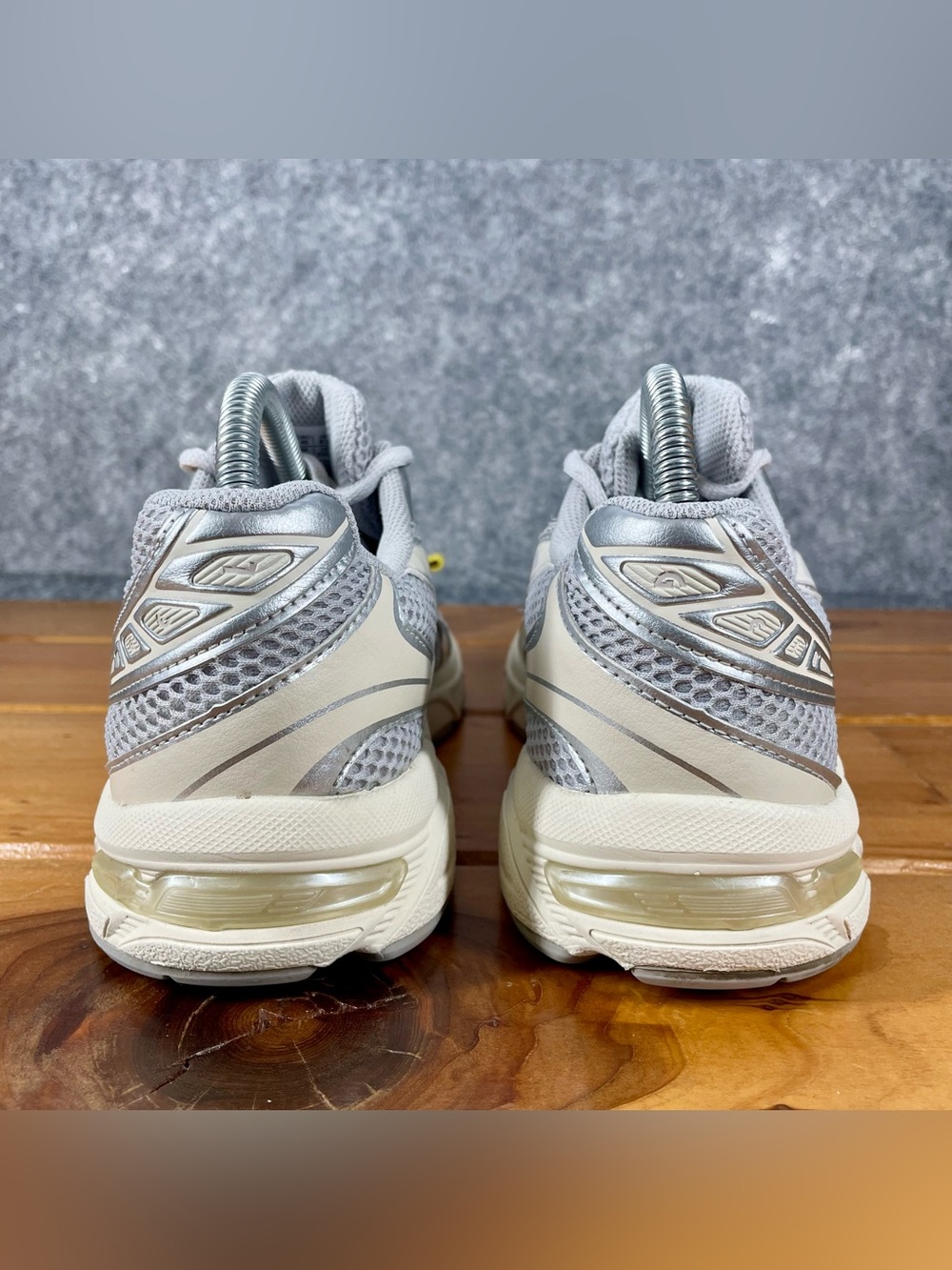 ASICS Gel-1130 Womens Size 8.5 Cloud Grey Oatmeal Running Shoes 1202A164-023 - Picture 14 of 16